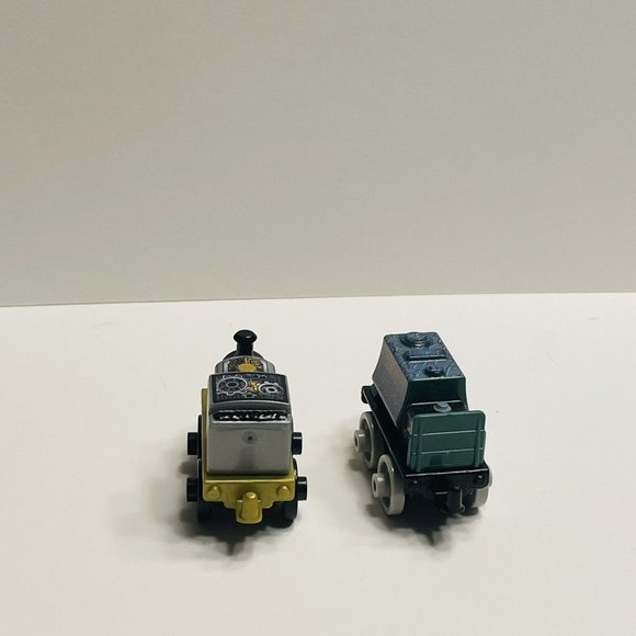 Thomas And Friends Trains Minis Lot Of 4 Bag #19 Emily Charlie Victor Samson - Picture 8 of 10